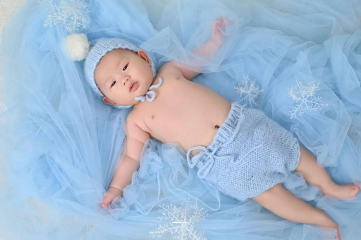 大连孕妇三个月肚子多大